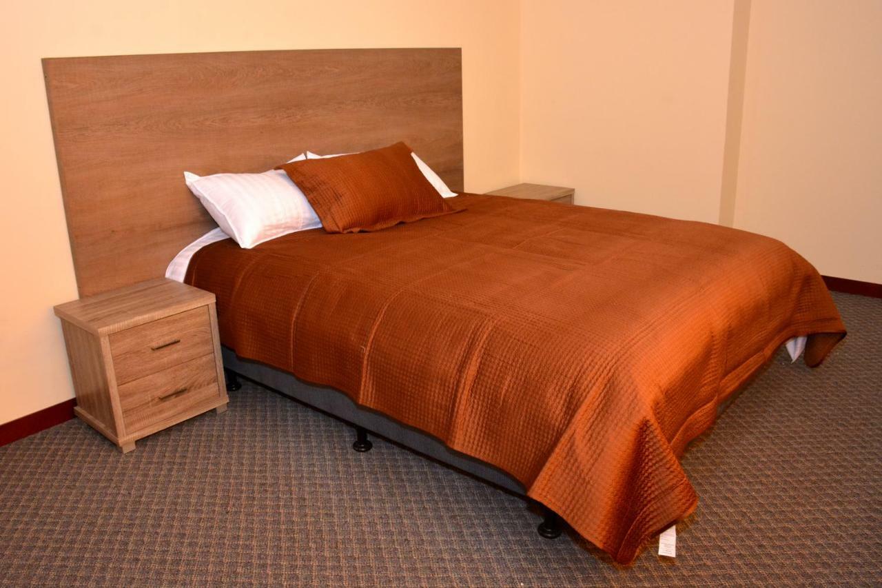 קיטו Los Angeles Stay Inn מראה חיצוני תמונה